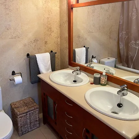 Duquesa Regent * Manilva